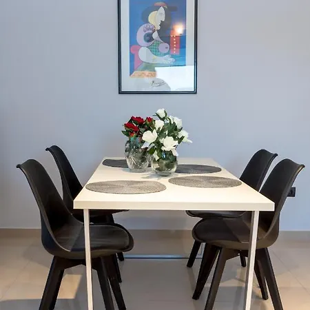 Moonstone * Mouzákion