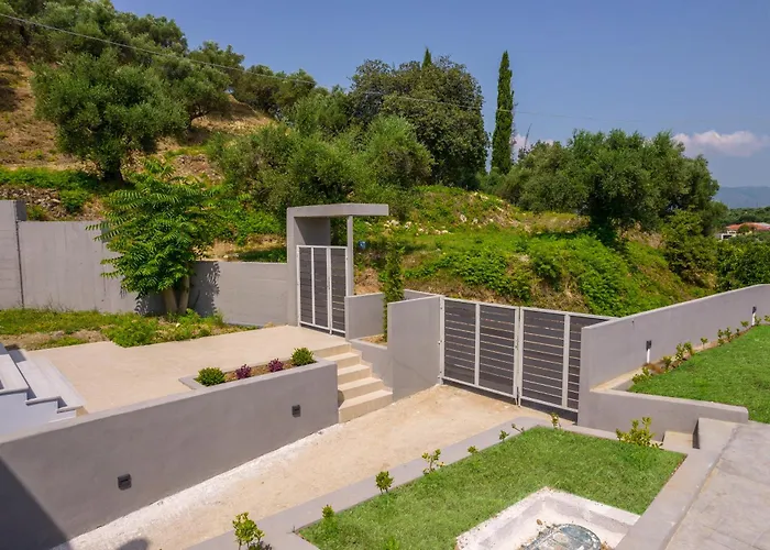 Moonstone * Mouzákion