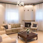Moonstone וילה