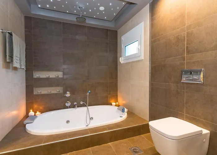 Villa Moonstone *