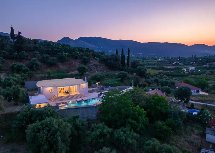 Villa Moonstone