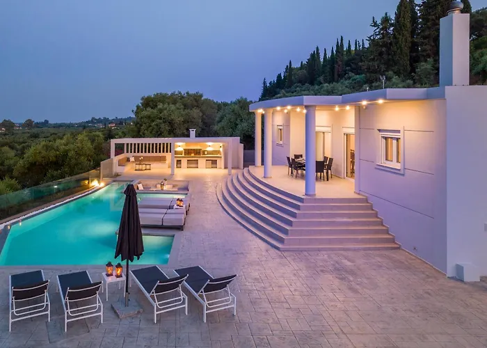 Villa Moonstone *