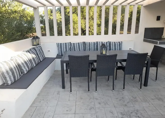 Villa Moonstone